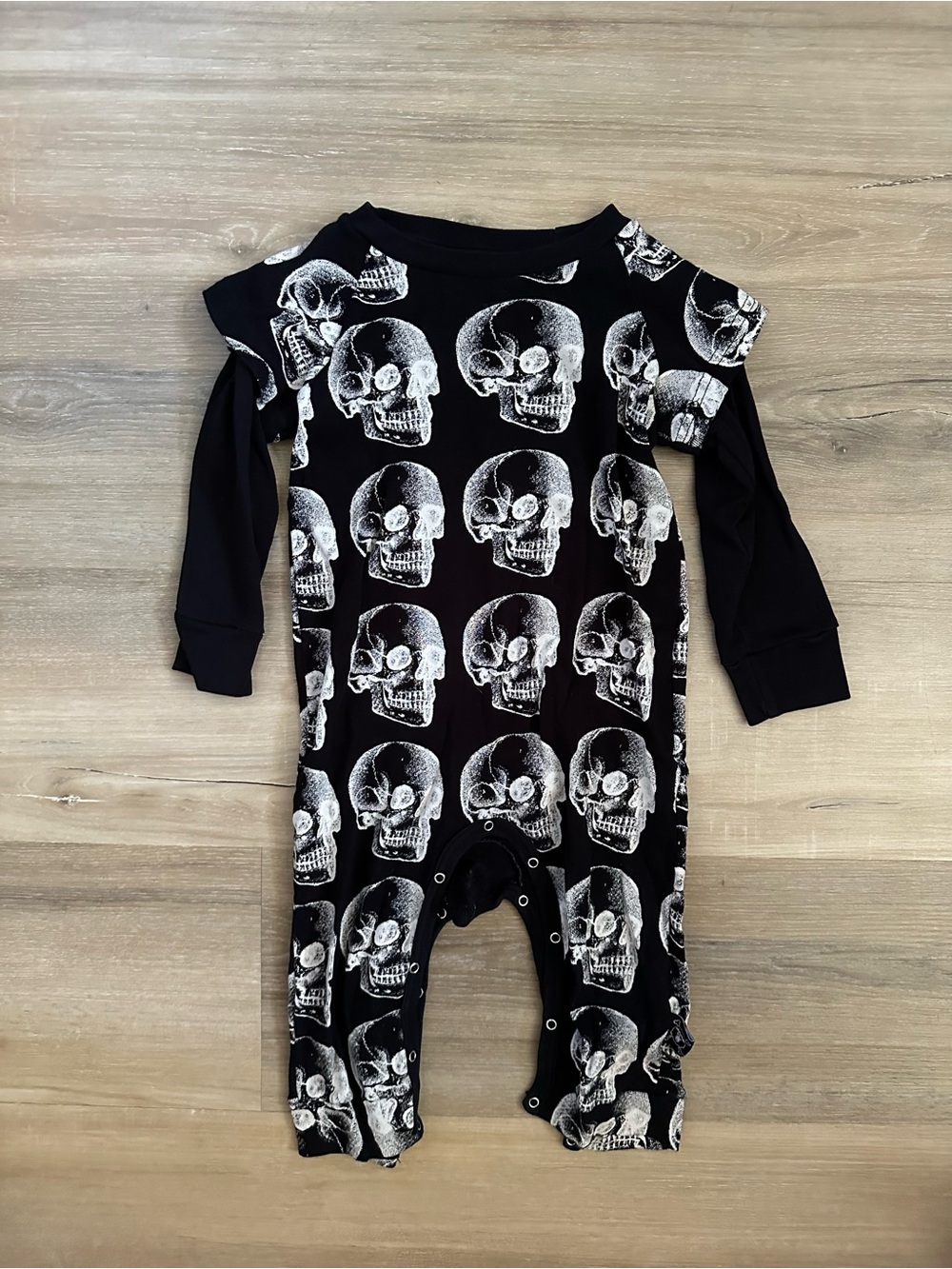 Nununu Skull Skeleton Black & White One Piece Long Sleeve
